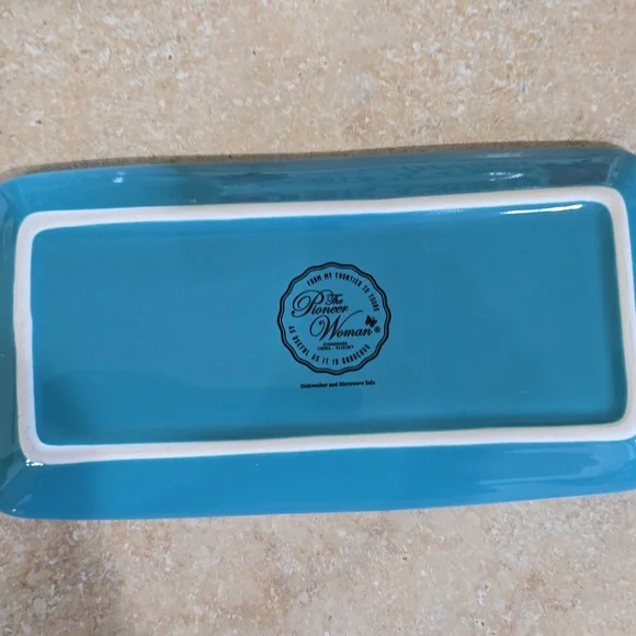 Pioneer Womam Butter Dish - Picture 3 of 3